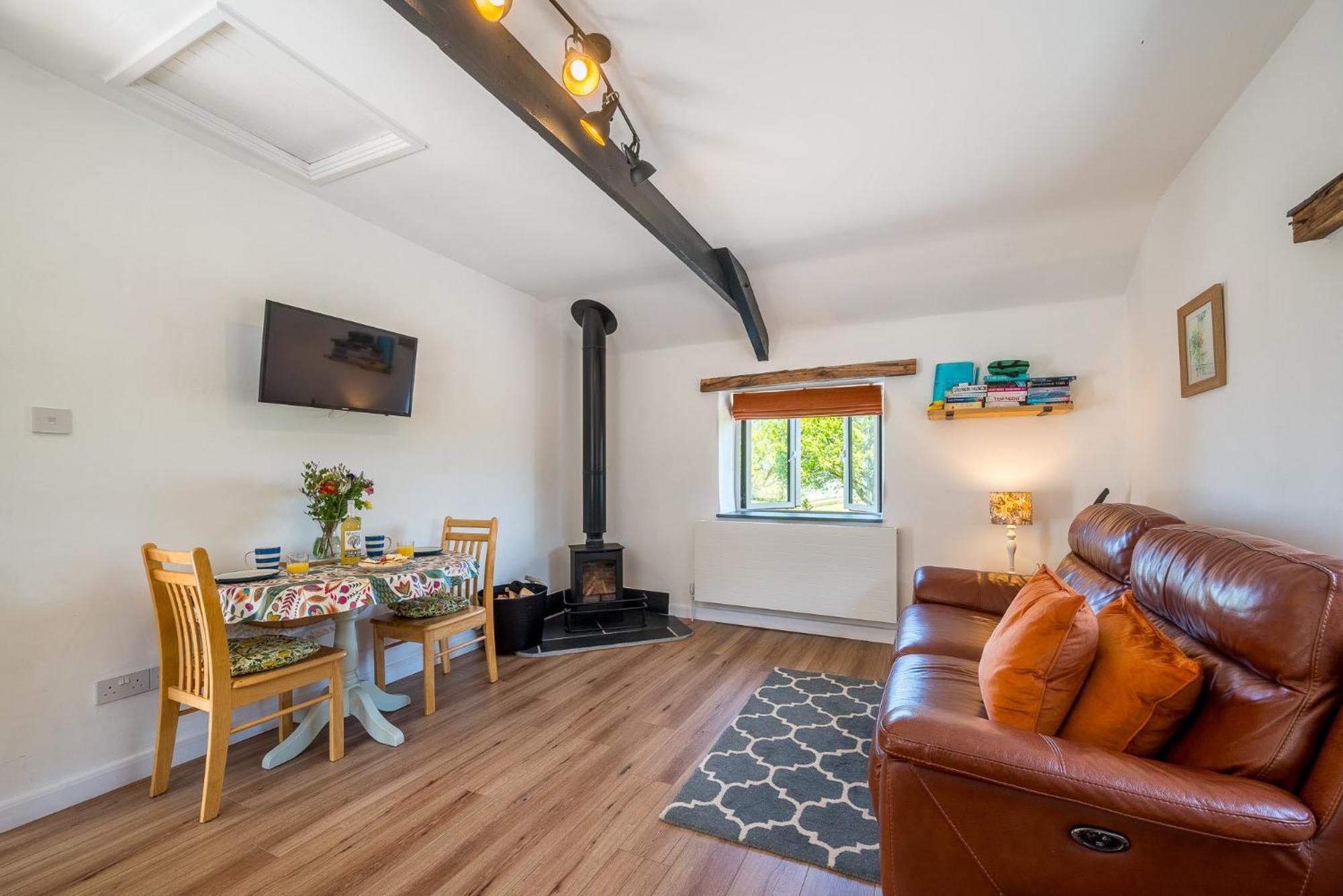 Polrunny Farm Seaberry Cottage With A Sea View And Log Burner 보스캐슬 외부 사진